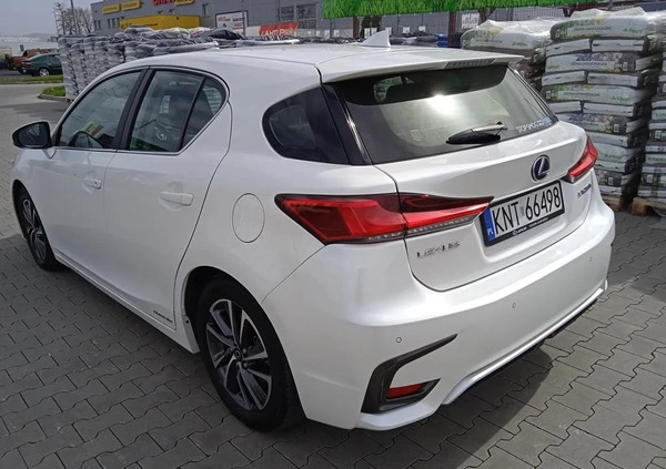 Lexus CT cena 95000 przebieg: 47000, rok produkcji 2020 z Biała małe 301